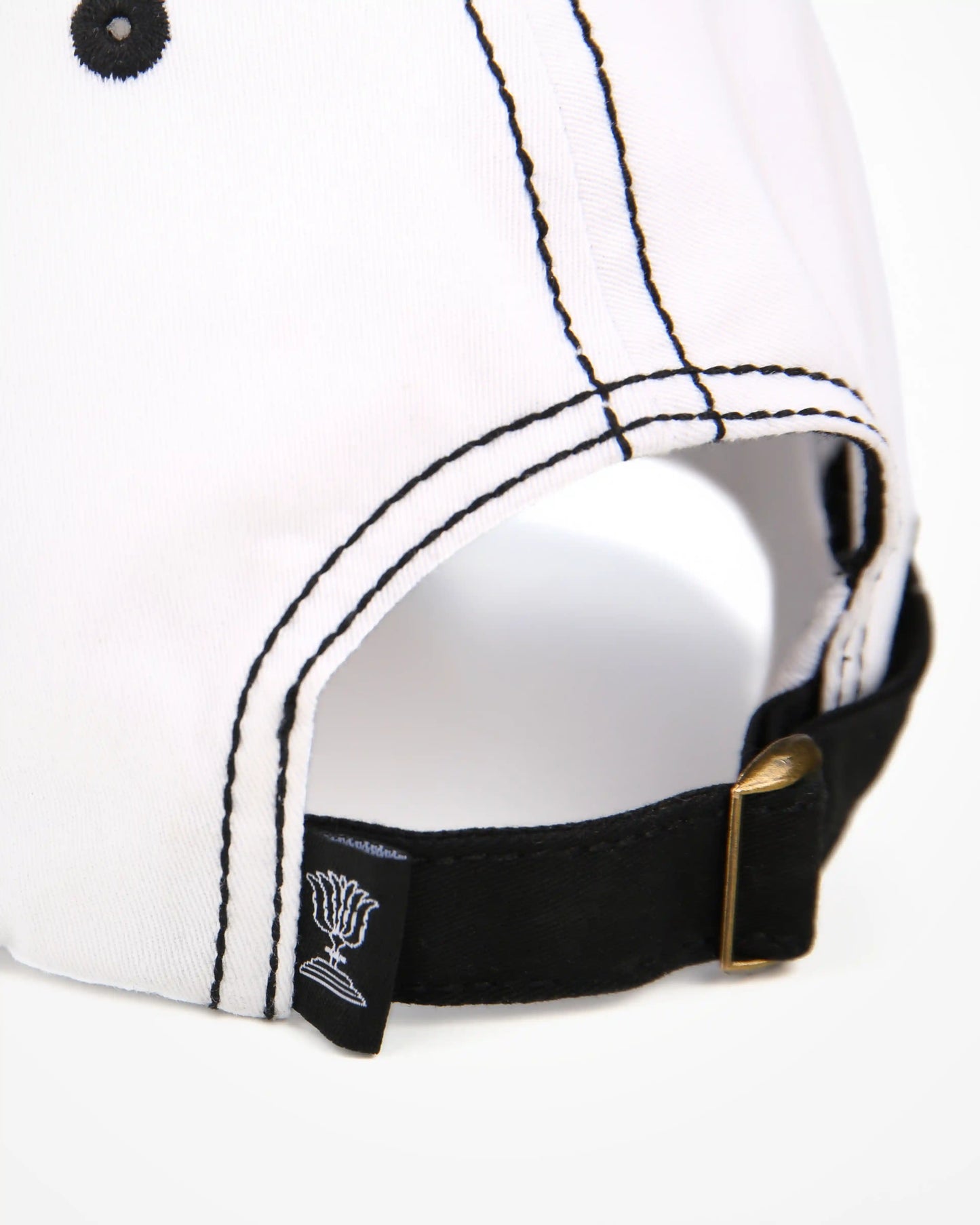 THE BOXY FIT HAT