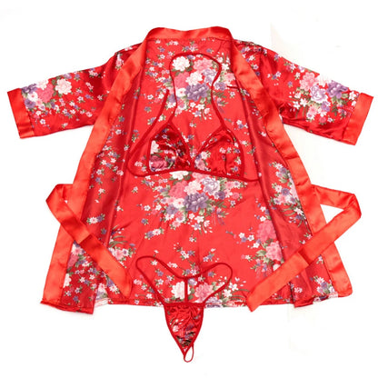 LivaGirl Japanischer Kimono Erotik