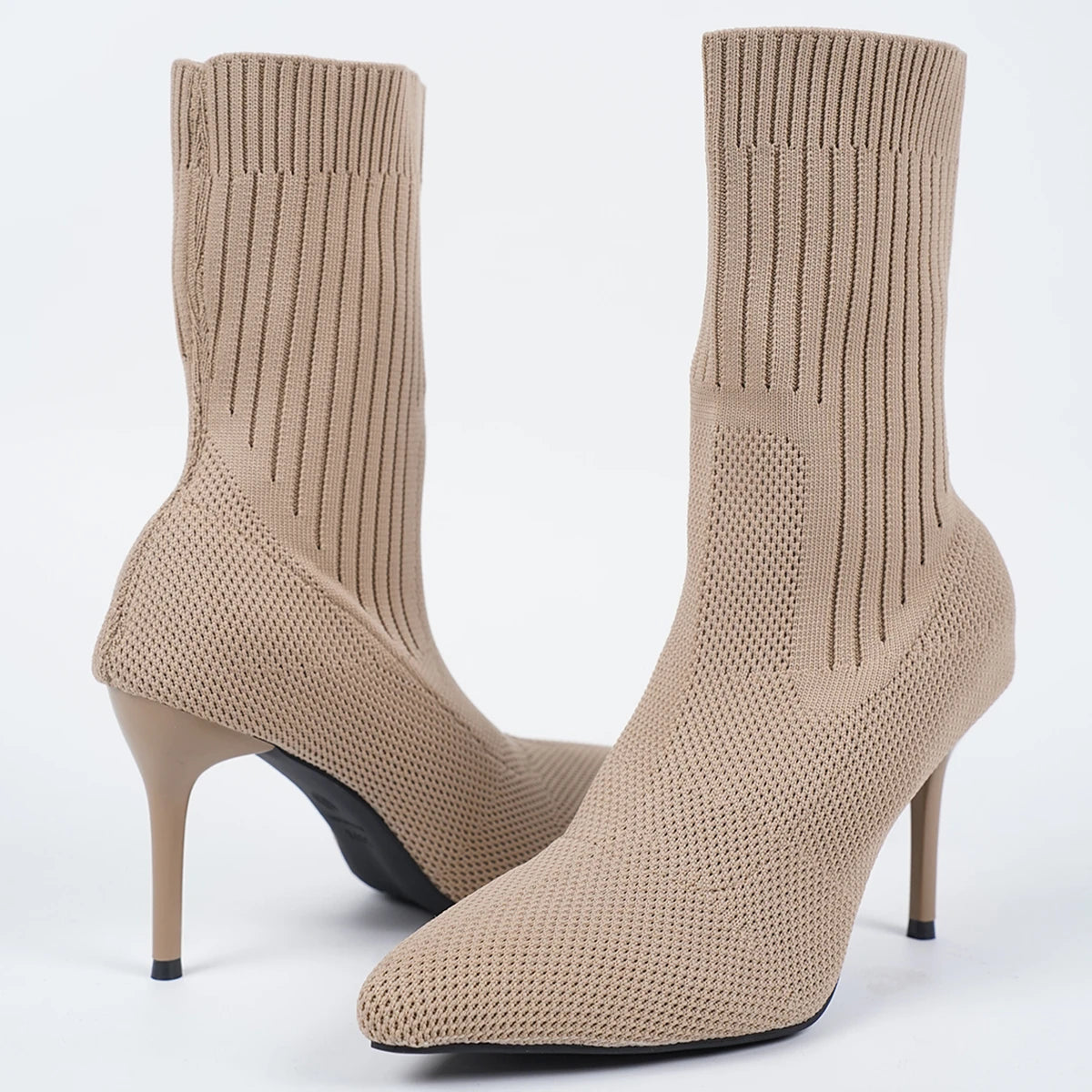 Schuhe Stiefeletten mit dünnem Absatz