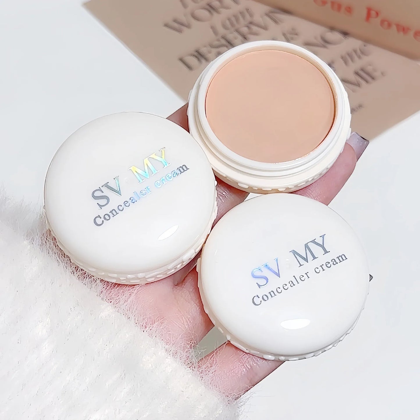 Hosszan Tartó Vízálló Concealer