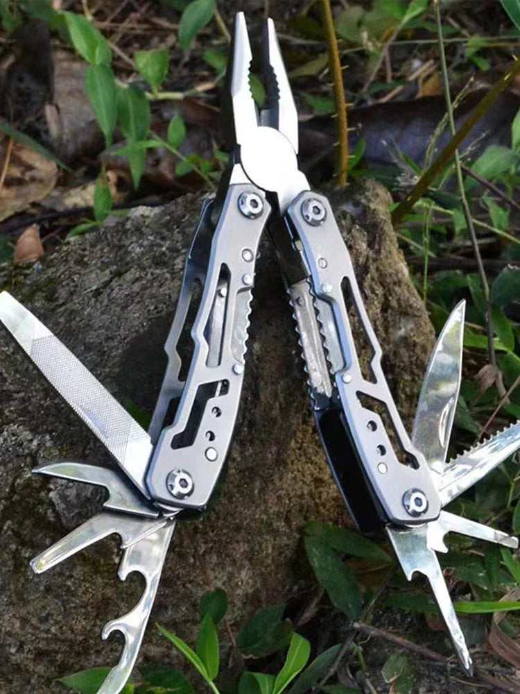 Kemping Multitool Rozsdamentes