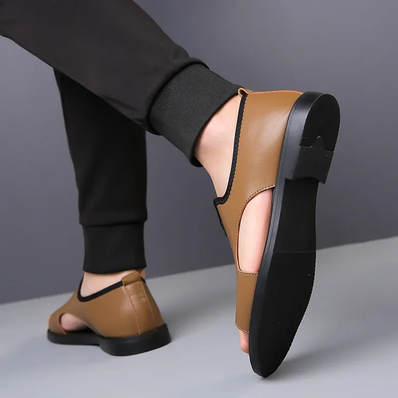 Férfi Designer Bőr Szandál - Divatos Nyári Strand Papucs Csúszásmentes