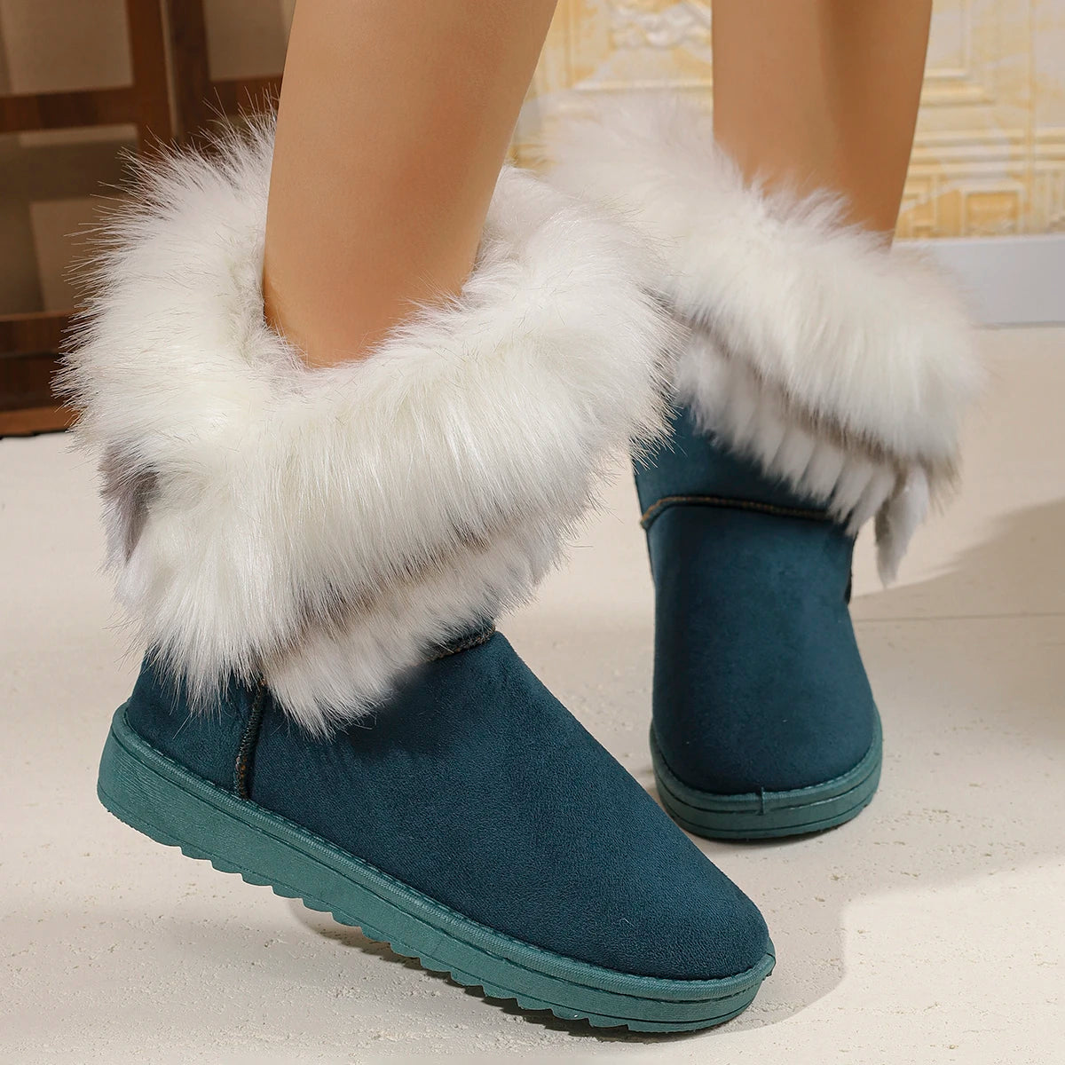 Bequeme Stiefel mit Flockobermaterial