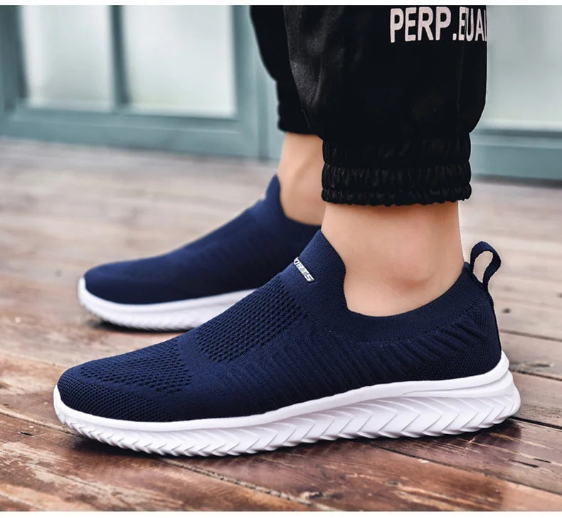 Férfi-Női Sportos Cipő - Kényelmes Slip-On Sneaker