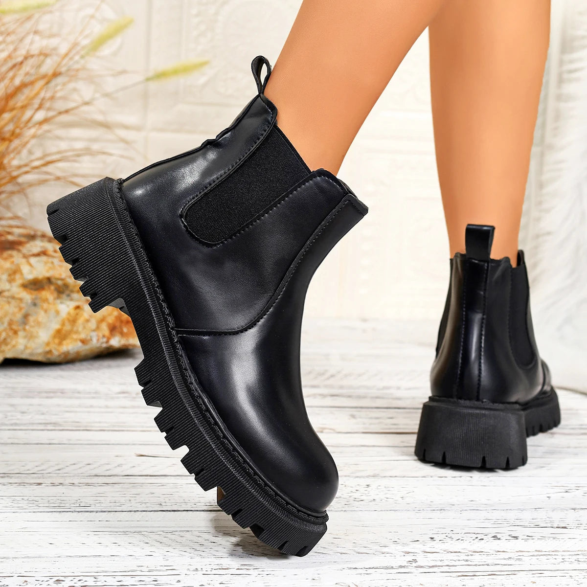 PU-Ankle-Schuhe mit quadratischem Absatz