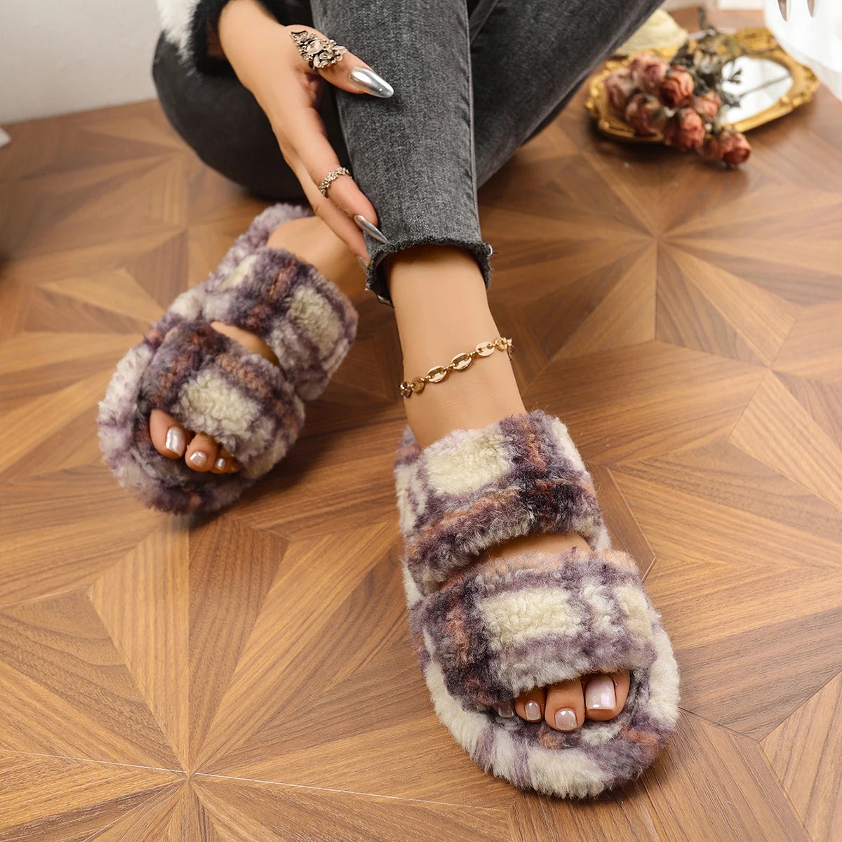 Schuhe mit flauschigem Obermaterial, bequem