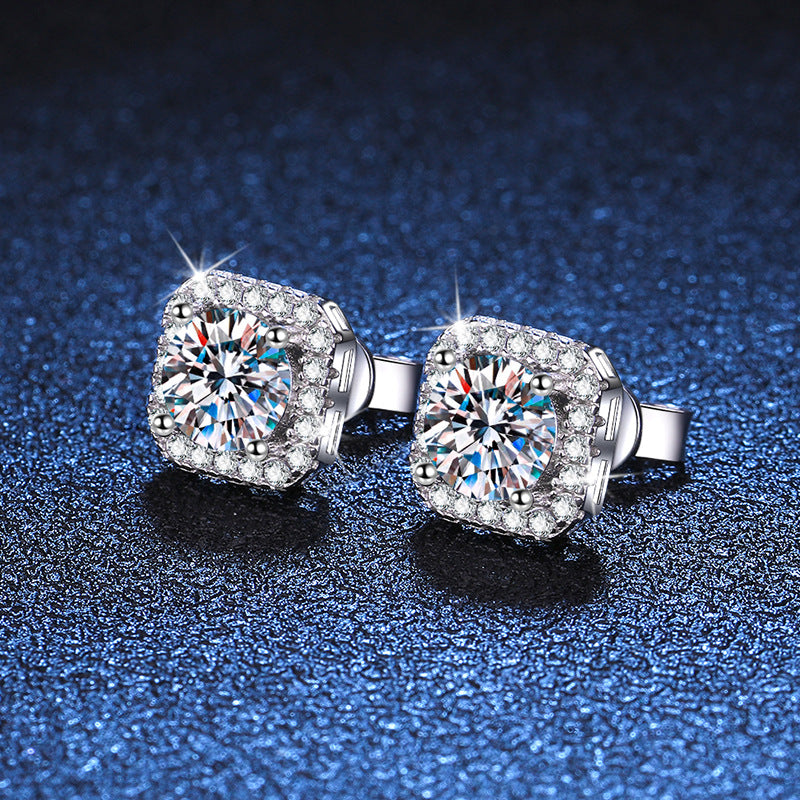 Moissanite Csavaros Fülbevaló