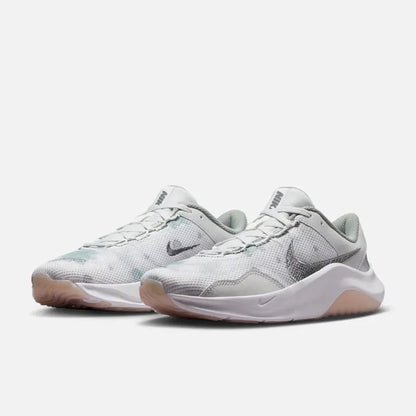 Nike Legend Essential 3 Next Nature Premium