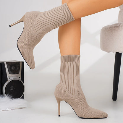 Schuhe Stiefeletten mit dünnem Absatz