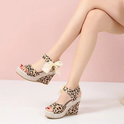 RZSMTYA Damen-Sandalen hoch