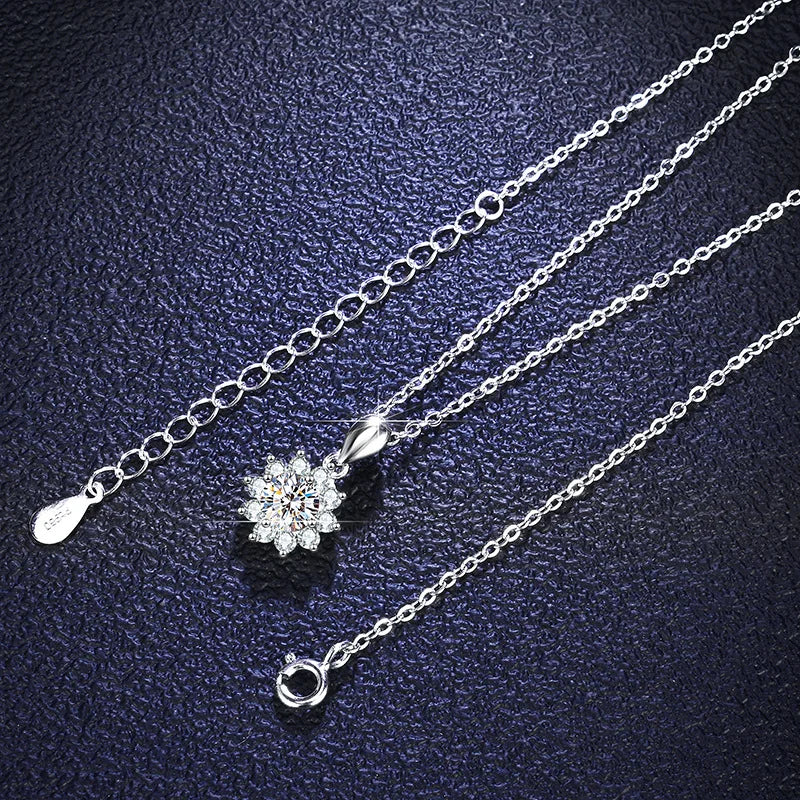 Moissanite Napraforgó Medál 925