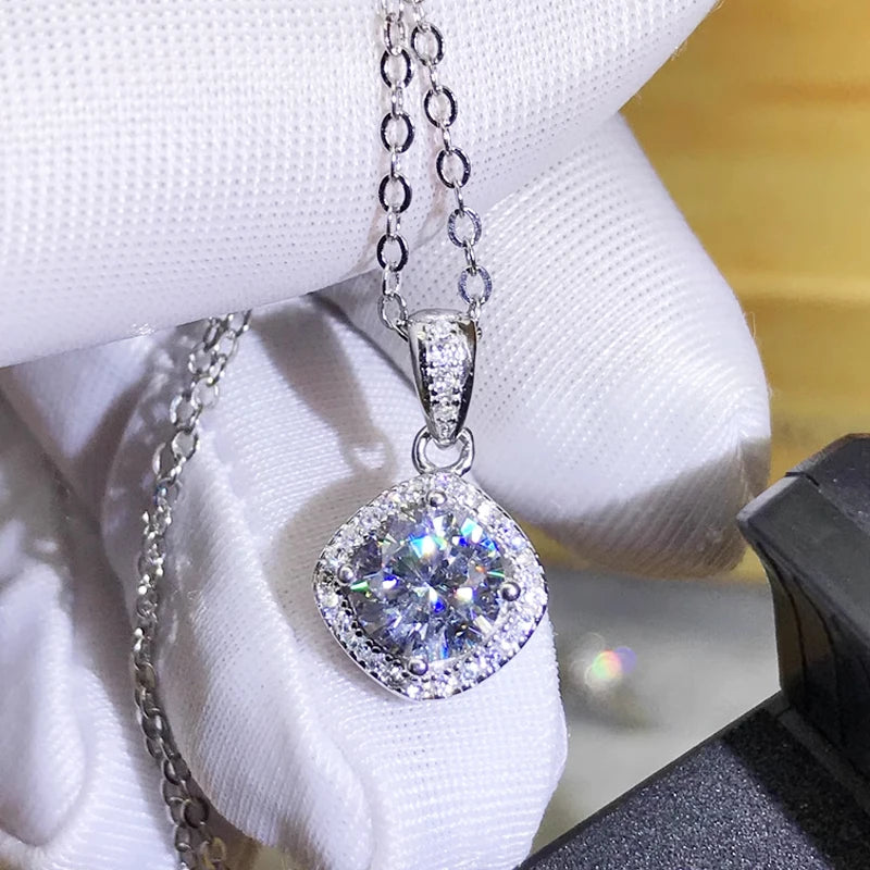 Moissanite Napraforgó Medál 925
