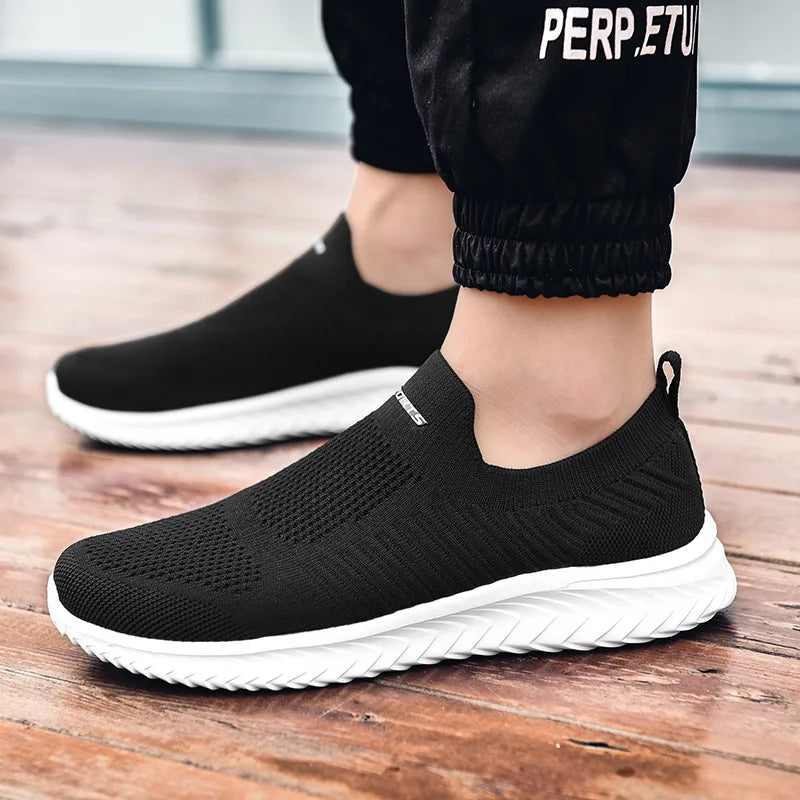 Férfi-Női Sportos Cipő - Kényelmes Slip-On Sneaker