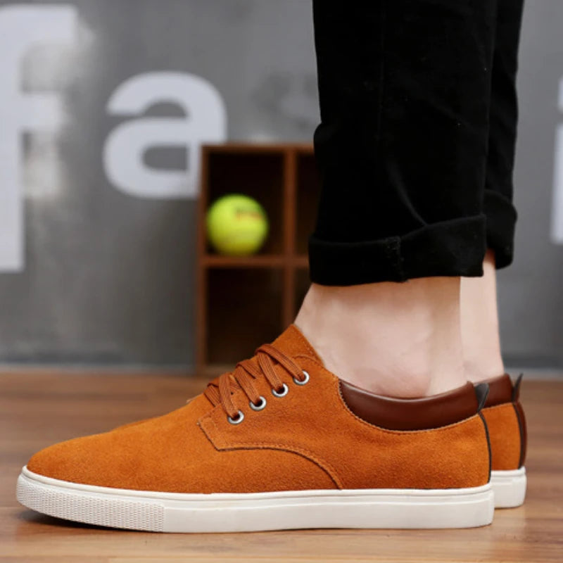 Férfi Divatos Sneaker - Velúr Bőr Casual Cipő Nagy Méretben