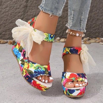 Bequeme Damensandalen von RZSMTYA