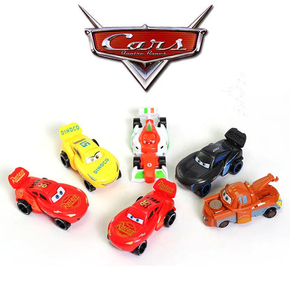 Disney Cars McQueen Autó Szett