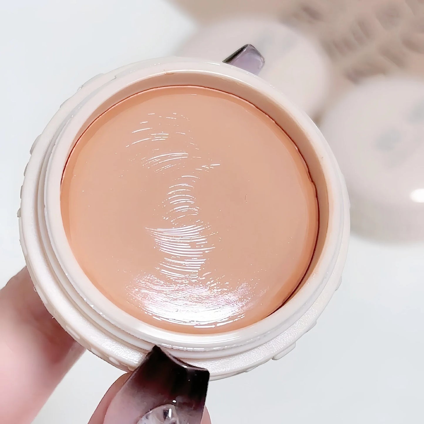 Hosszan Tartó Vízálló Concealer