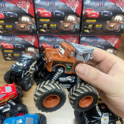 Takara Tomy Disney Cars Húzó