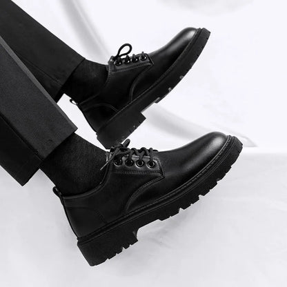 Atmungsaktive Schnürschuhe für Herren