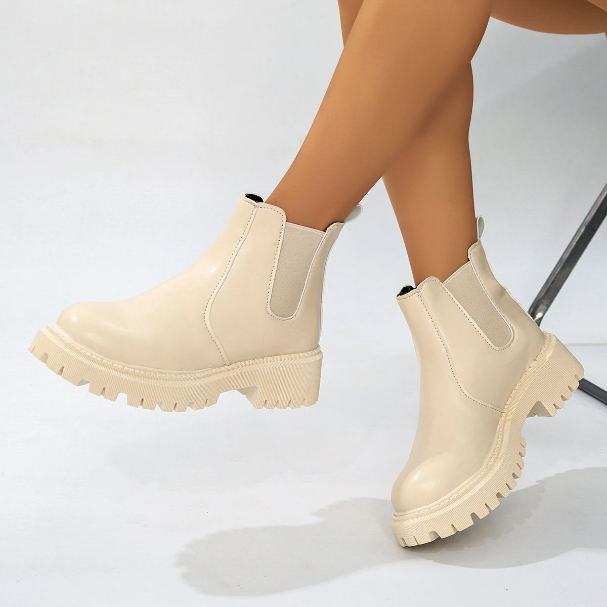 PU-Ankle-Schuhe mit quadratischem Absatz