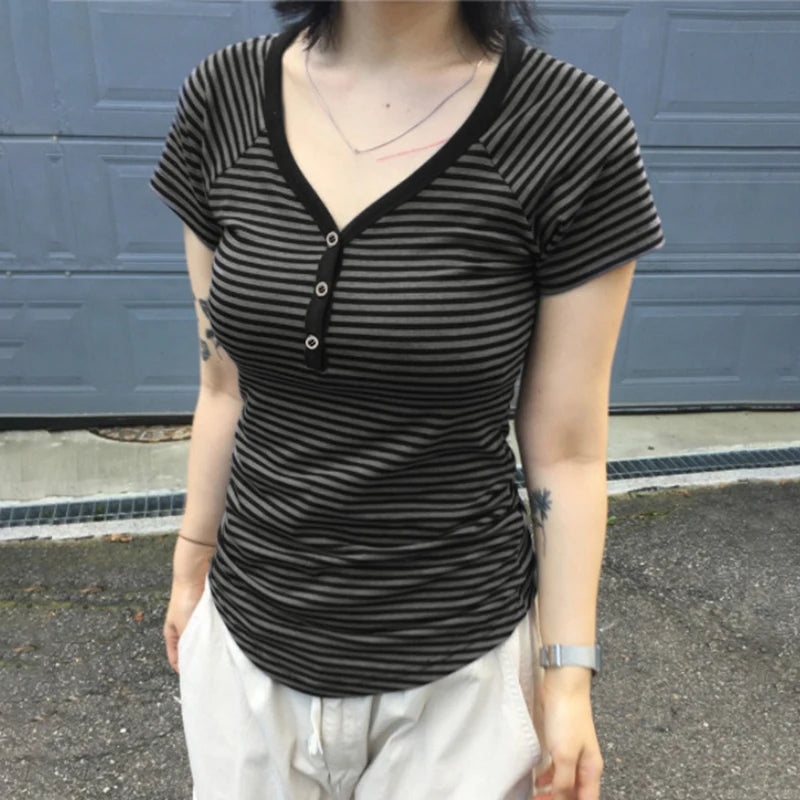 Karcsú V Neck JEYONGZOOCN