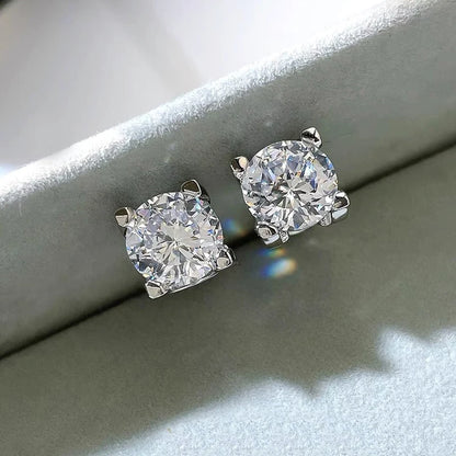 Moissanite Csavaros Fülbevaló