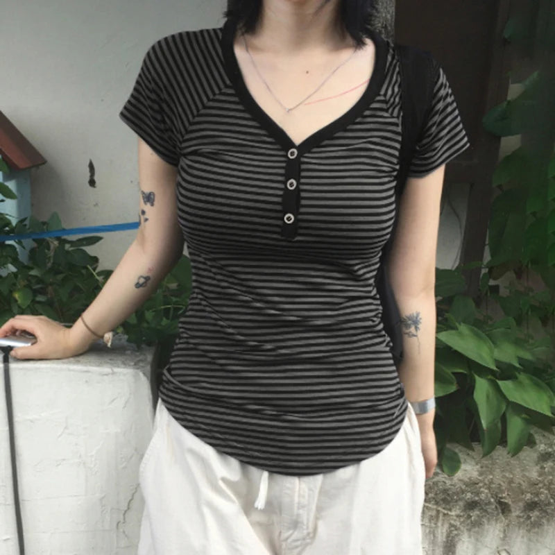 Karcsú V Neck JEYONGZOOCN